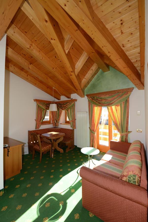 Hotel Sole Passo del Tonale Εξωτερικό φωτογραφία