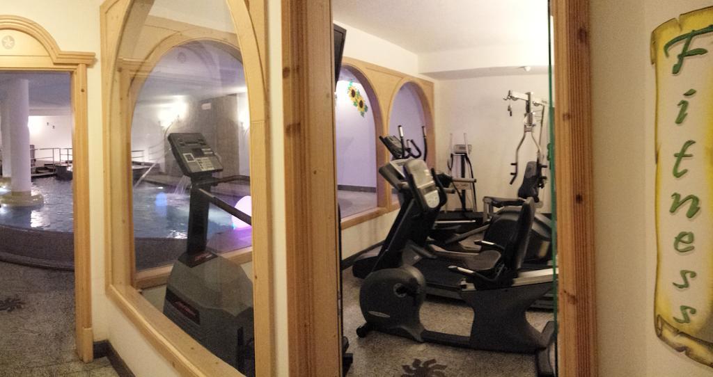 Hotel Sole Passo del Tonale Εξωτερικό φωτογραφία
